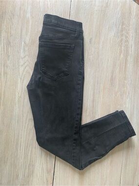 GAP Women's Black Skinny Jeans